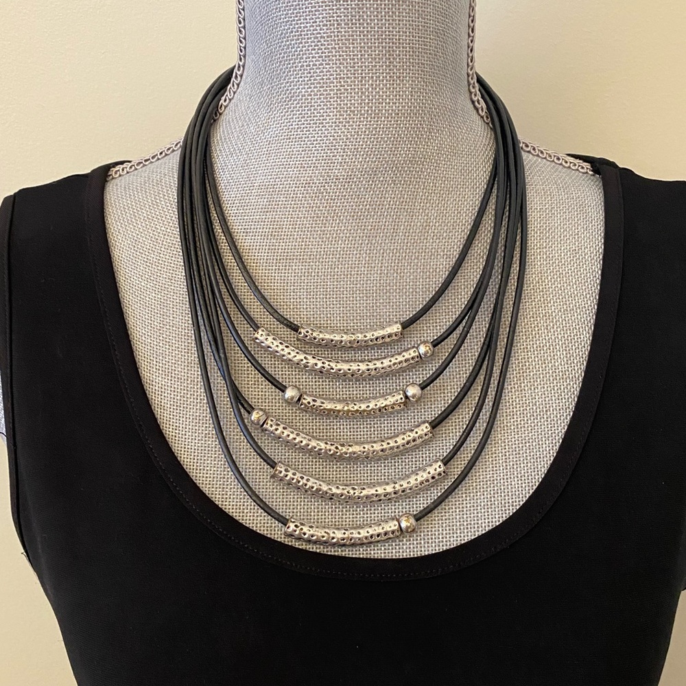 Fashion necklace
